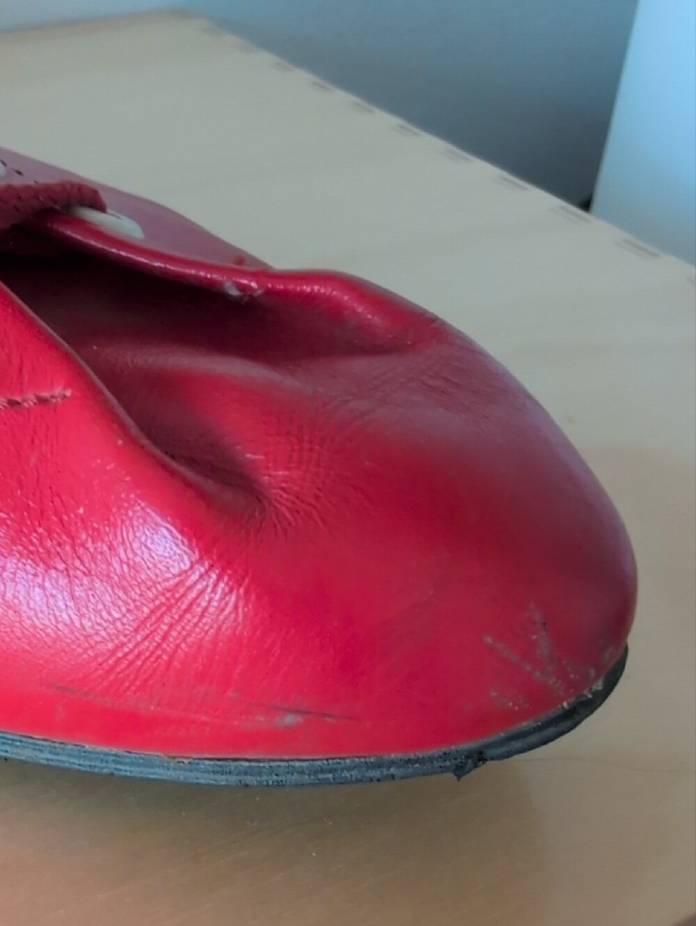 Women’s Red Leather Lace-Up Flats - Picture 9 of 13